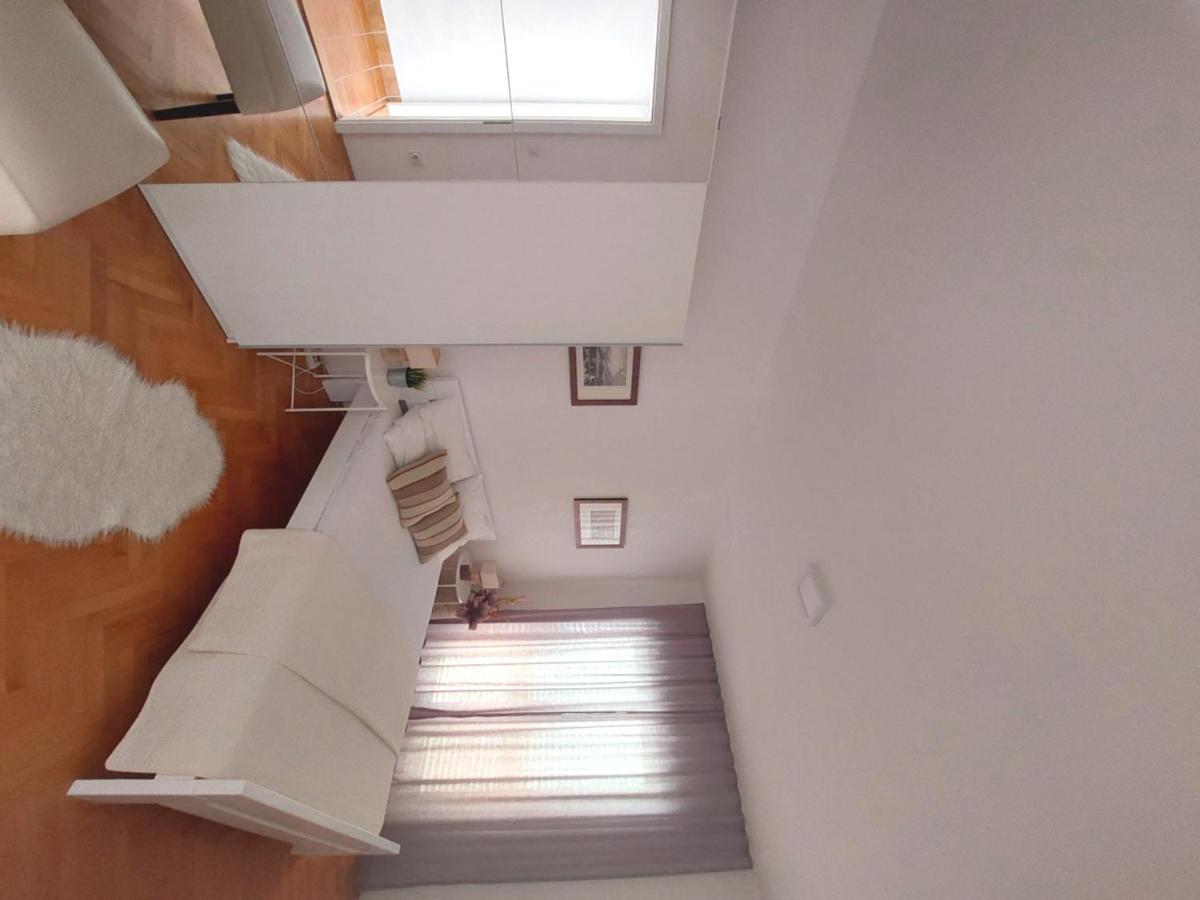 Gulin Apartments Vodice Exterior foto